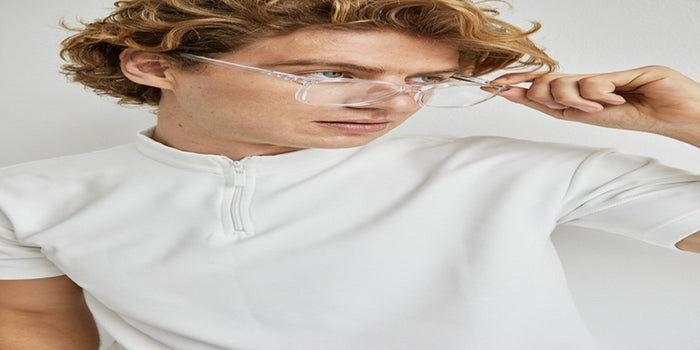 Hombre con lentes Lentes Antireflex