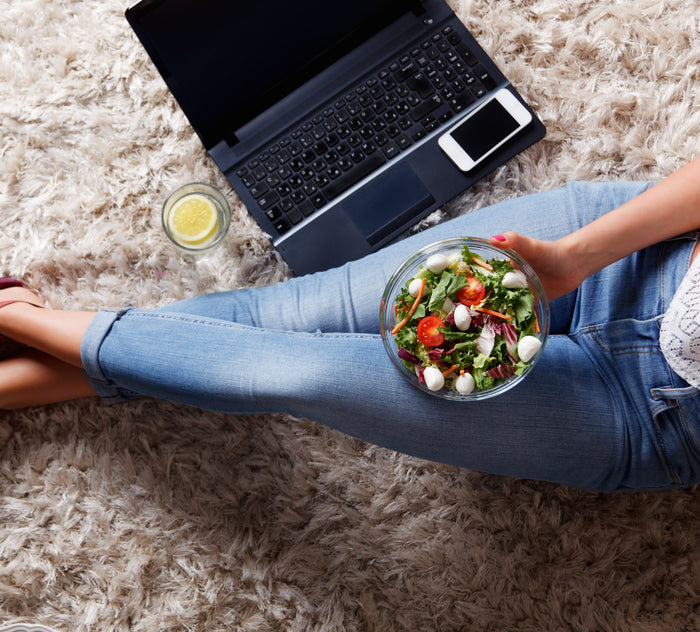 ¿CÓMO ESTÁ RELACIONADA LA ALIMENTACIÓN CON LA SALUD VISUAL?